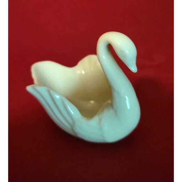 "To The Bride" Lenox Cream Swan - Picture 2 of 11